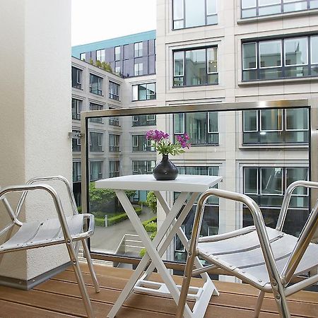New Green Apartments Berlin Room photo